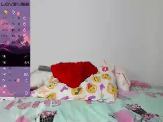 Live sex webcam photo for Rubi_26_ #251736070