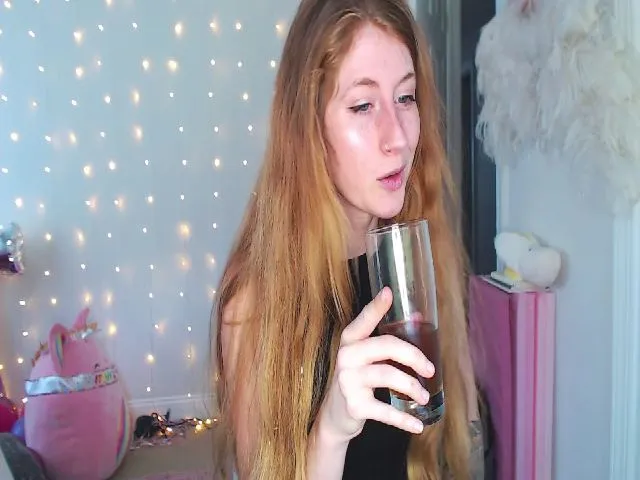 Live sex webcam photo for SweetMango_ #262269616