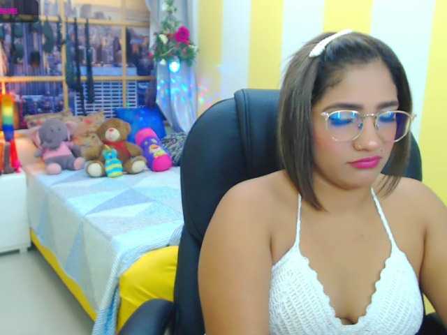 Live sex webcam photo for Eloveskamy #249380604