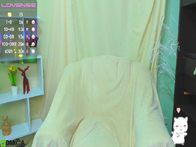 Live sex webcam photo for Gloria_grey_ #256298088