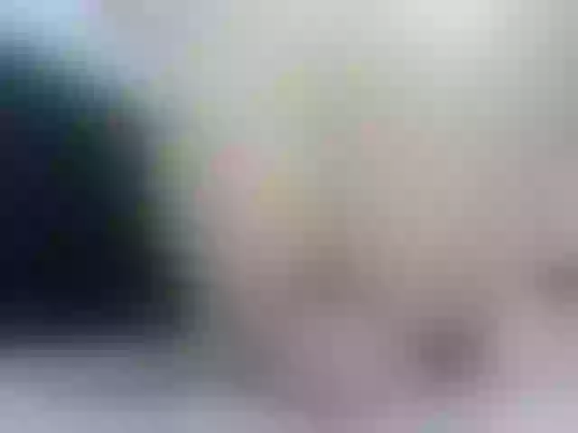 Live sex webcam photo for Khloee_sr #260327930