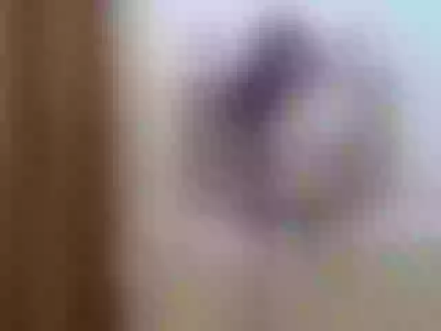 Live sex webcam photo for honey-sara96 #255850743