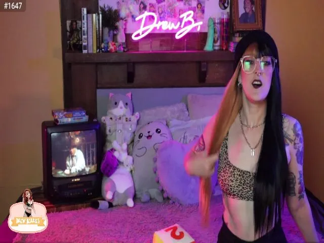 Live sex webcam photo for DrewBerries #260952925