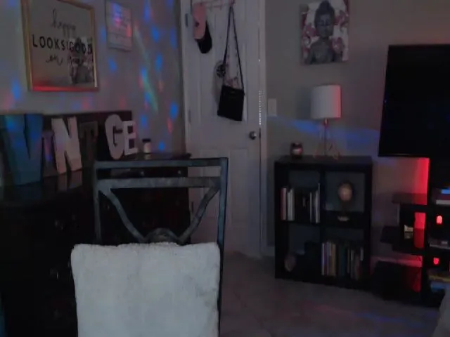 Live sex webcam photo for OhYesCeleste #260638519