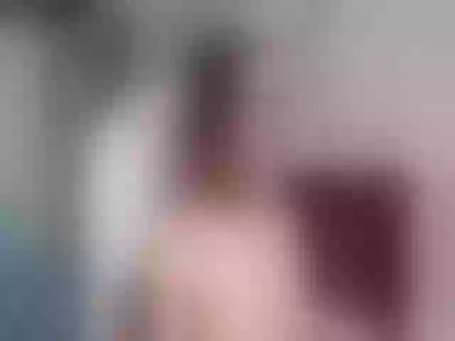 Live sex webcam photo for Sun_kissed1 #256217975