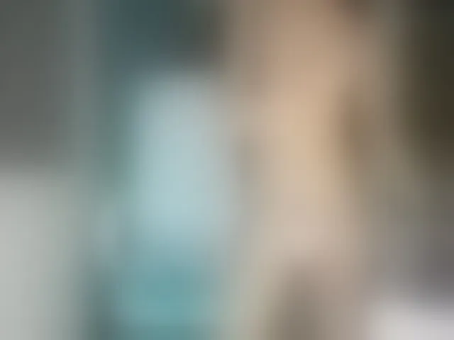 Live sex webcam photo for AiriKim #254960795