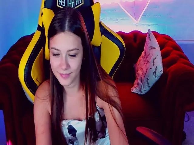 Live sex webcam photo for ReginaVin #258593943