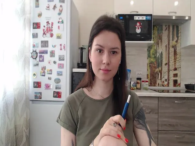 Live sex webcam photo for WonderXGirlXX #262630138
