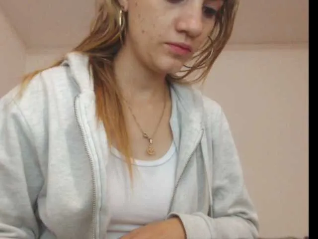 Live sex webcam photo for chelseylewis #247701603