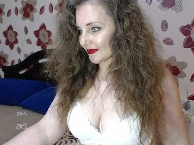 Live sex webcam photo for -Alyonushka- #245298233
