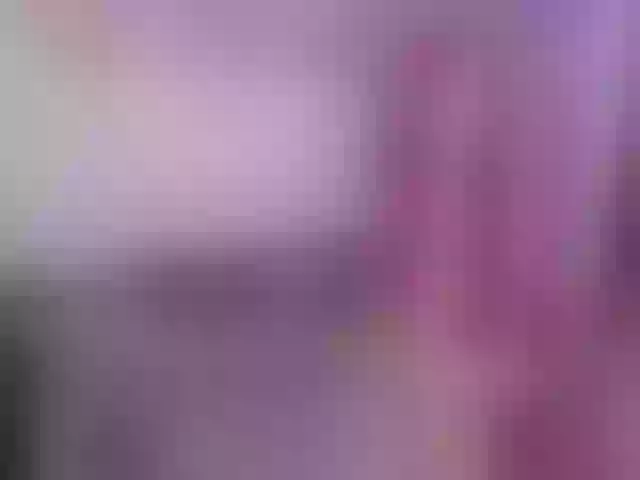 Live sex webcam photo for LucyLovesick #258468007