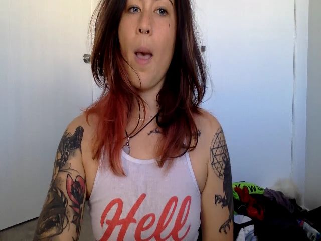 Live sex webcam photo for BillieFox_ #257269370