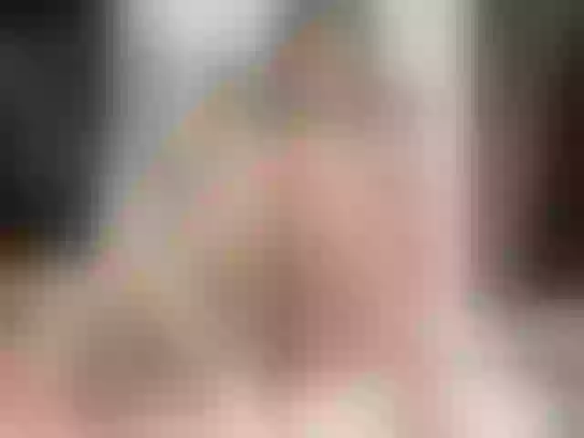 Live sex webcam photo for goddessallyse #241185202