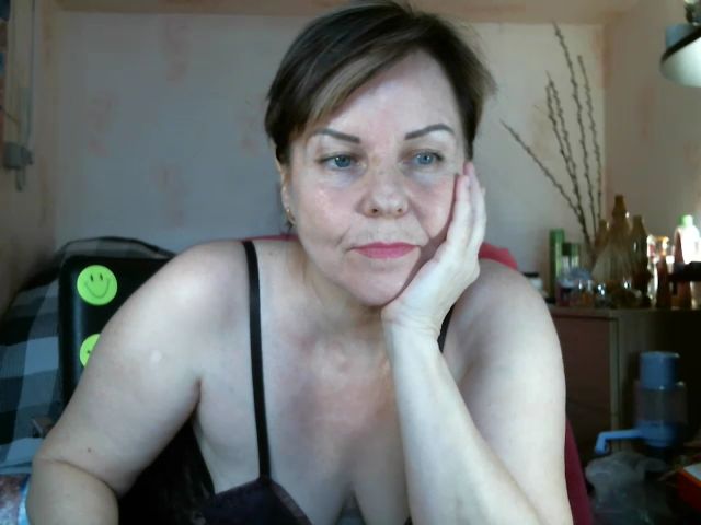 Live sex webcam photo for Alanarosy #263075667