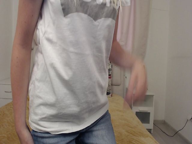 Live sex webcam photo for Girl_Summer1 #262698789