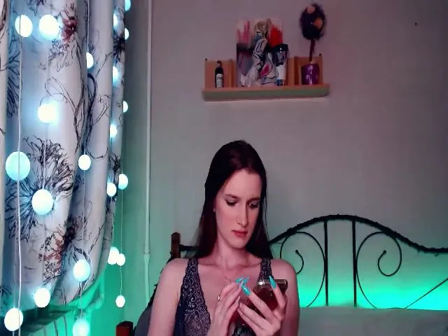 Live sex webcam photo for Red_joan #254215762