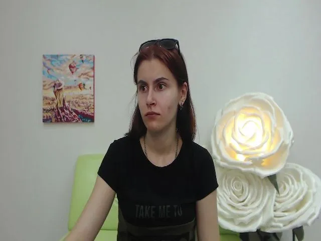 Live sex webcam photo for MollyTravis #262677562