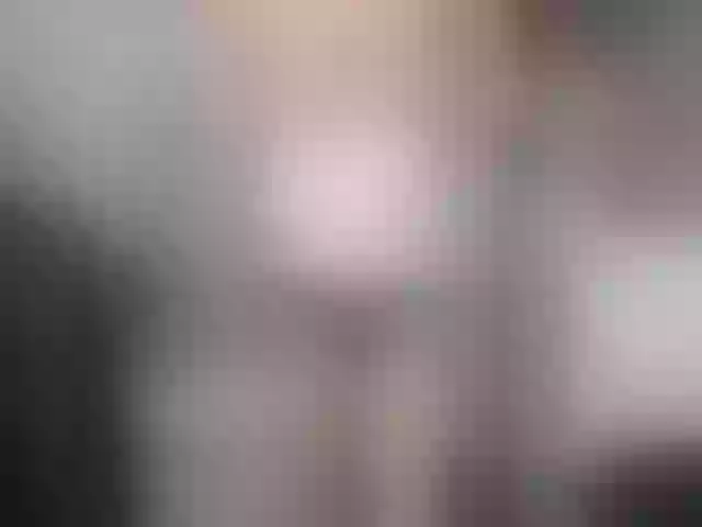 Live sex webcam photo for YummyLOR #255288115