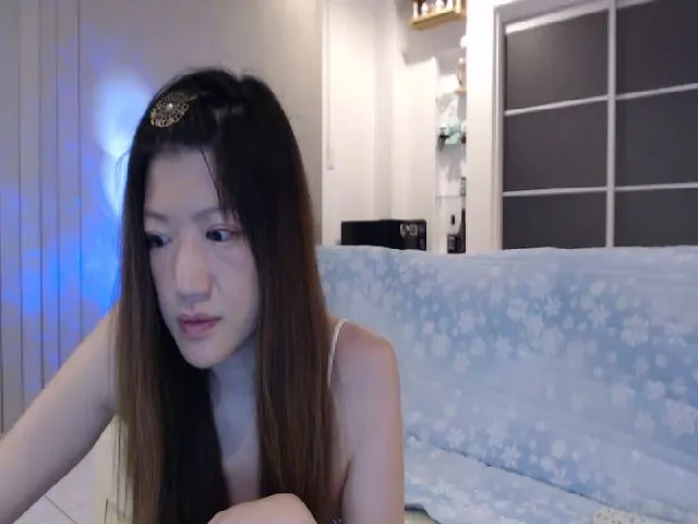 Live sex webcam photo for SilViAjpn #261351019