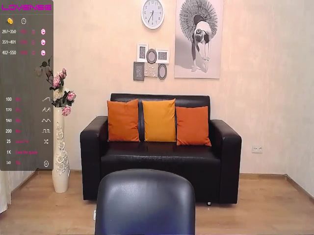 Live sex webcam photo for Mira_Mooree #263120947