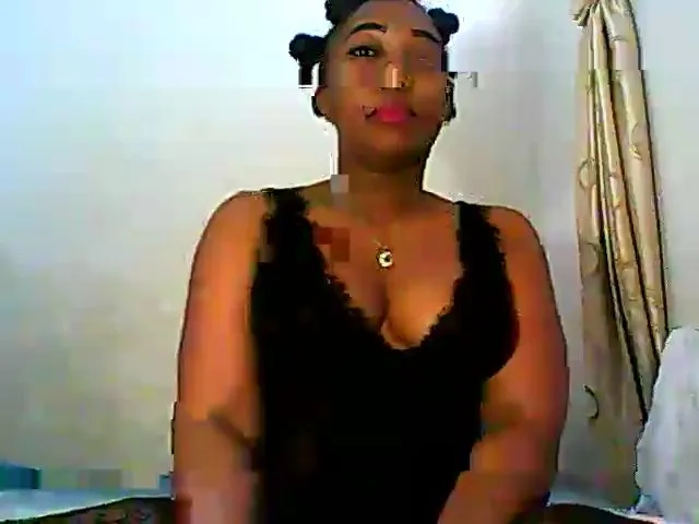 Live sex webcam photo for AfriPrincess #255868213
