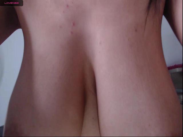 Live sex webcam photo for LiliJade #262106205