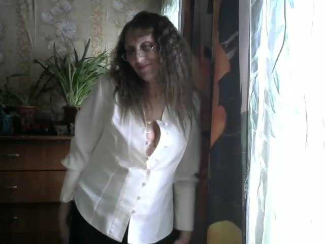 Live sex webcam photo for Sonya48 #240943593