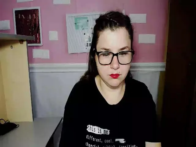 Live sex webcam photo for MonLais #256815237