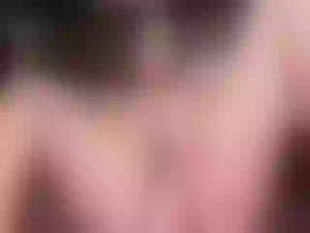 Live sex webcam photo for JenniferLuvv #261232883
