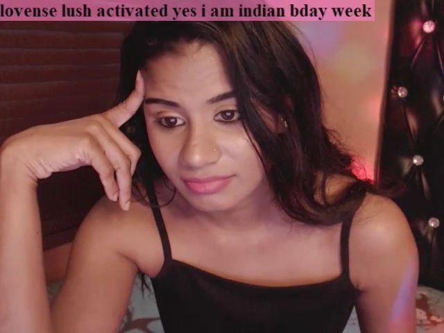 Live sex webcam photo for PARADISEQEEN #254721316