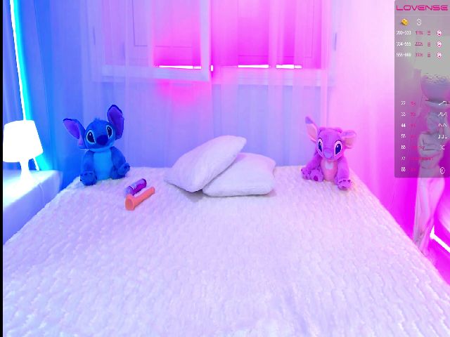 Live sex webcam photo for Jay__Kitten #264660044