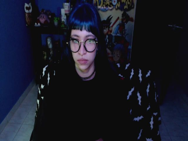 Live sex webcam photo for umaru_michae #259184392