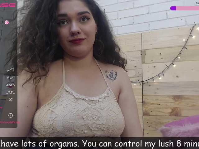 Live sex webcam photo for Maggie-evans5 #241230205