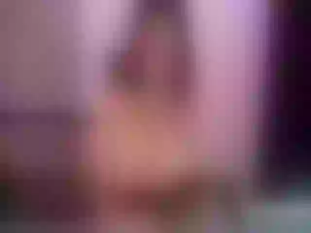 Live sex webcam photo for MaiiAngel #258428624