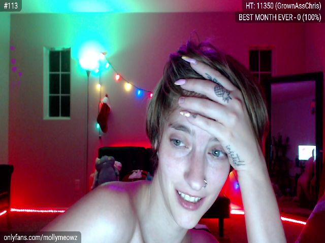 Live sex webcam photo for MollyMeowz #262530772