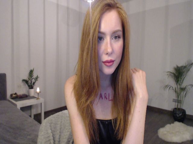 Live sex webcam photo for KamillaKami #259492358