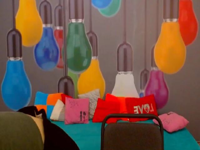 Live sex webcam photo for MsDream_ #253662109