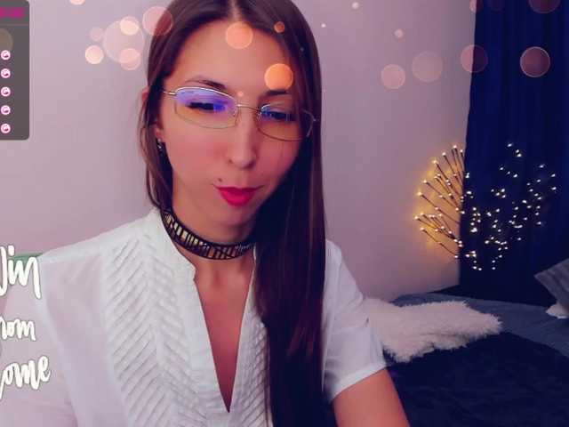 Live sex webcam photo for xprettyass #241189462