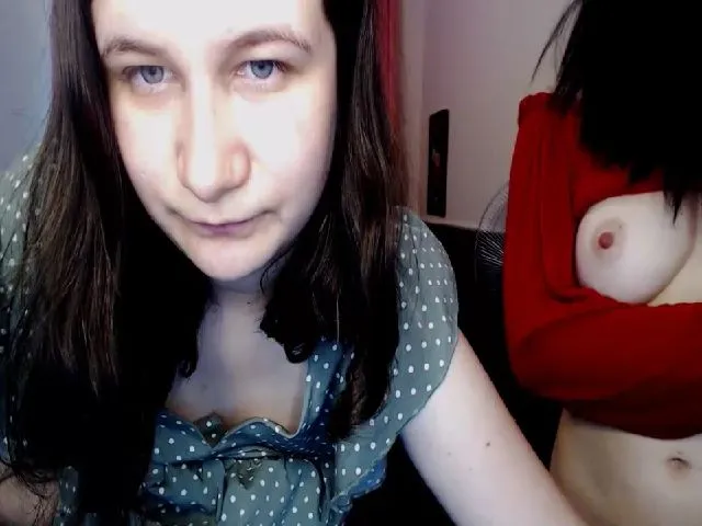 Live sex webcam photo for RizeKamishiro #254705917