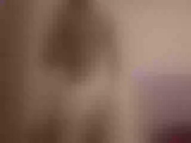Live sex webcam photo for JuicyJessXXX #255632075
