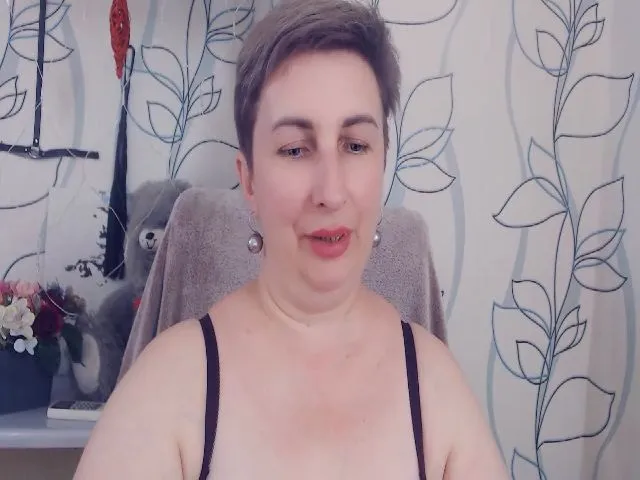 Live sex webcam photo for DepravedMadam #255297584