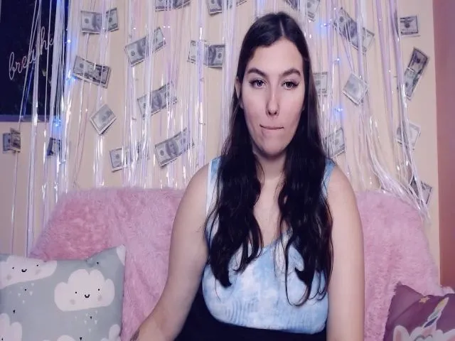 Live sex webcam photo for Innocent_Di #264649633