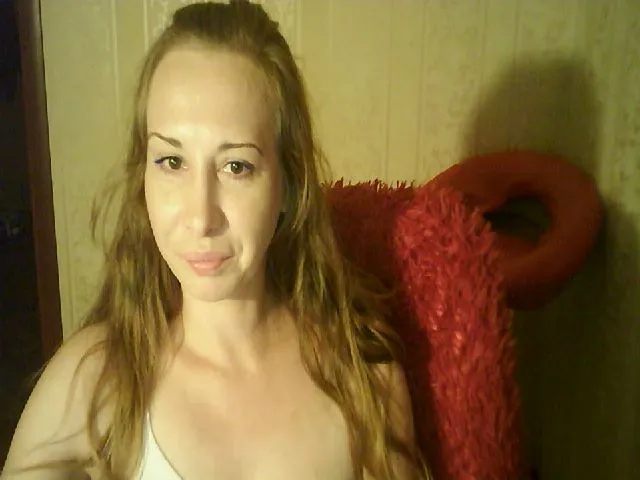 Live sex webcam photo for PinkMarmalade #254923910