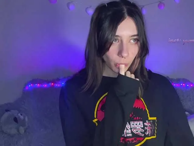 Live sex webcam photo for Alisachan #241149059