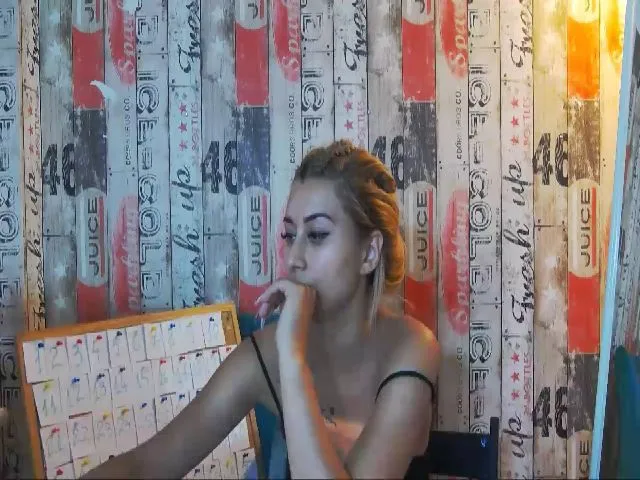 Live sex webcam photo for RubbyKalifha #262972025