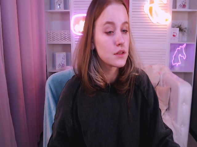 Live sex webcam photo for LynneDawson #258976542