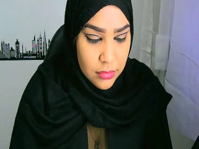Live sex webcam photo for Shalyn_ #258908468