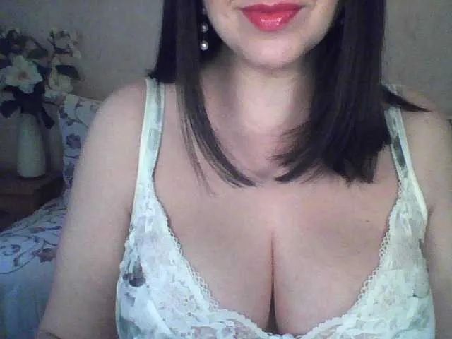 Live sex webcam photo for VikaBigSize #245331743