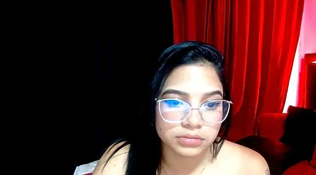 Live sex webcam photo for sallome_69 #245061160