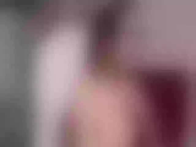 Live sex webcam photo for Sun_kissed1 #265415957